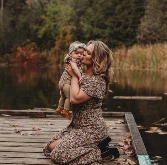 Meet your Posher, Kalean - Picture 1 of 1